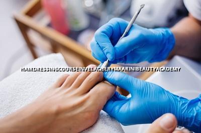 Hair Dressing Course in Velachery | Maarini Beauty Academy
